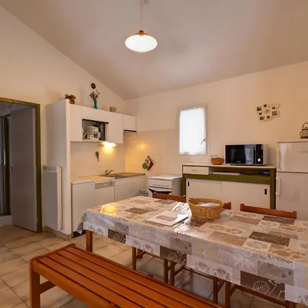 Cosy 2 Avec Cheminee Et Jardin, Animaux Acceptes - Fr-1-496-162 Usson-en-Forez