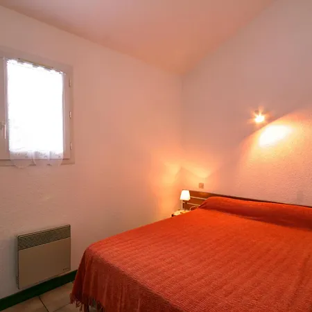 Cosy 2 Avec Cheminee Et Jardin, Animaux Acceptes - Fr-1-496-162 Holiday home *